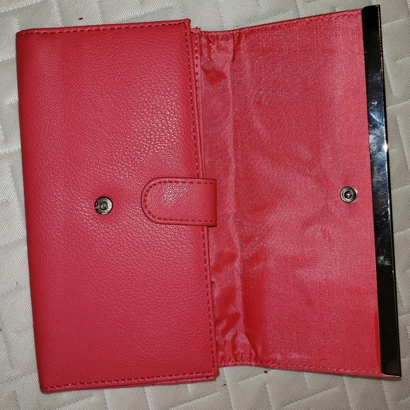 Wallet - Picture 2 of 4